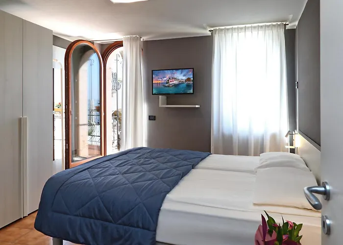 Albergo All\'Ancora